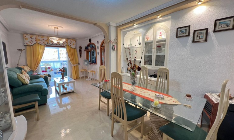 Herverkoop - Appartement / Flat -
Torrevieja - La Mata