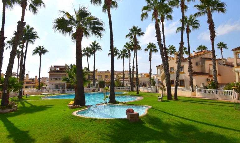 Sale - Apartment / Flat -
Orihuela Costa - Playa Flamenca