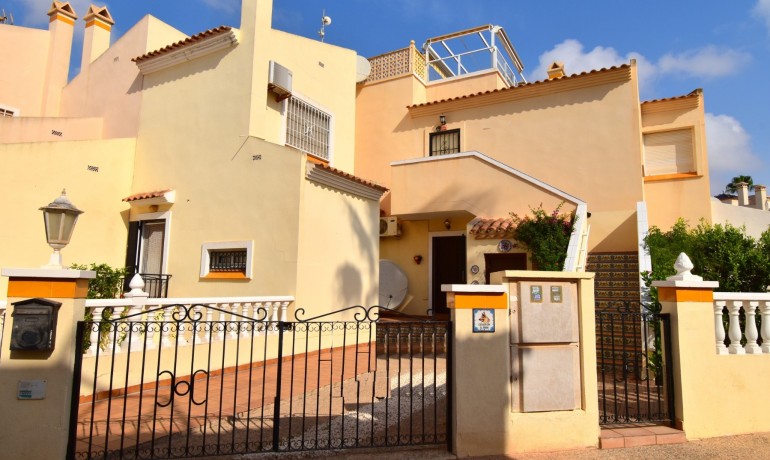 Sale - Apartment / Flat -
Orihuela Costa - Playa Flamenca