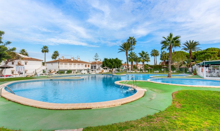 Revente - Maison -
Torrevieja - Lago Jardin