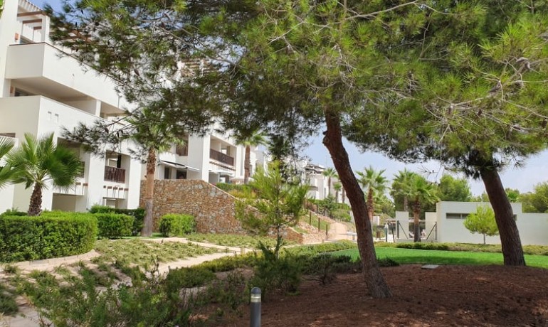 Sale - Apartment / Flat -
Orihuela - Las colinas