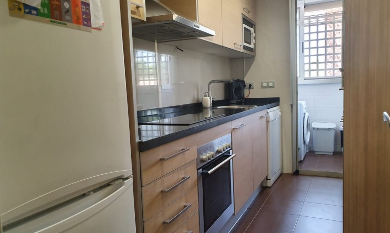 Sale - Apartment / Flat -
Orihuela - Las colinas