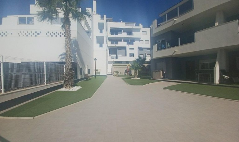 Revente - Appartement / Flat -
Orihuela Costa - Las Filipinas