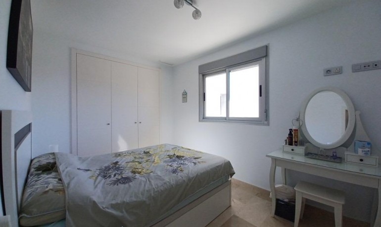 Revente - Appartement / Flat -
Orihuela Costa - Las Filipinas