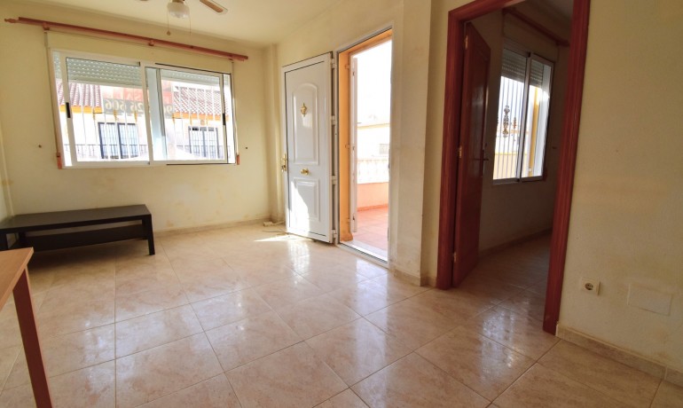 Sale - Apartment / Flat -
Orihuela Costa - Playa Flamenca