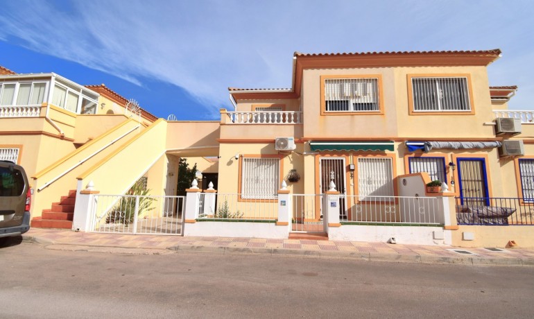 Revente - Appartement / Flat -
Orihuela Costa - Playa Flamenca