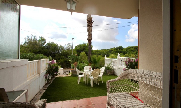 Sale - Townhouse -
Villamartin