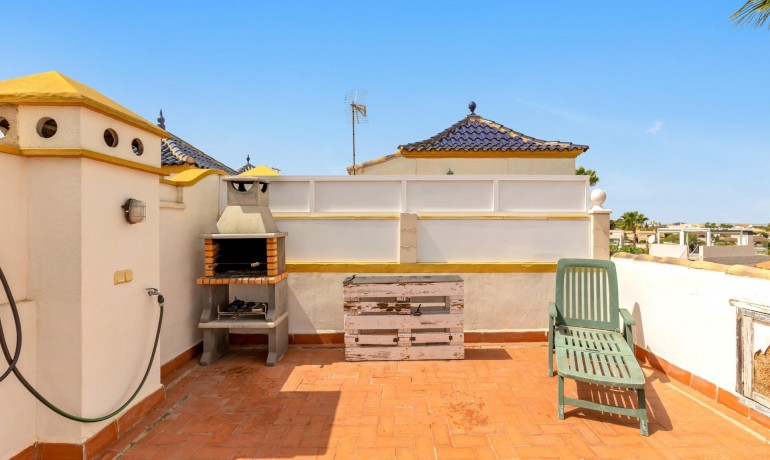 Sale - Townhouse -
Torrevieja* - Los altos