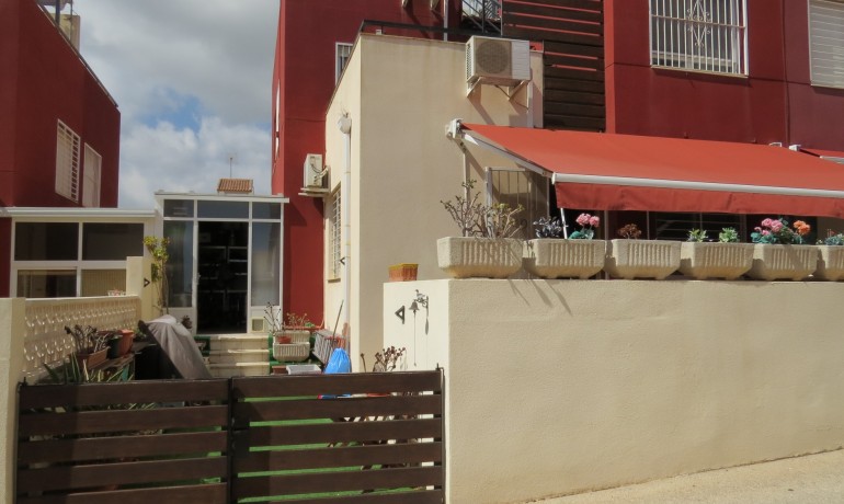 Sale - Townhouse -
Orihuela - Villamartin