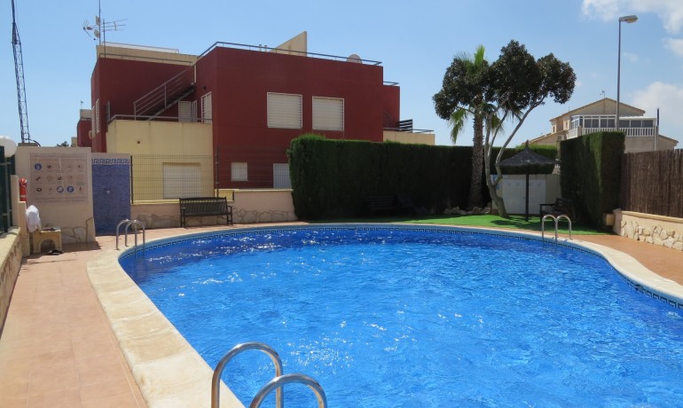 Sale - Townhouse -
Orihuela* - Villamartin