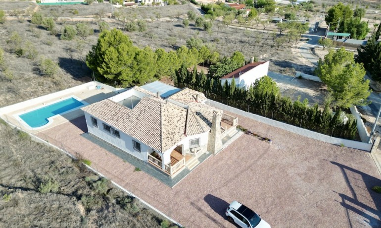 Revente - Villa -
Alicante* - Hondon de los Frailes*