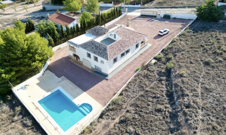 Sale - Villa -
Alicante* - Hondon de los Frailes*