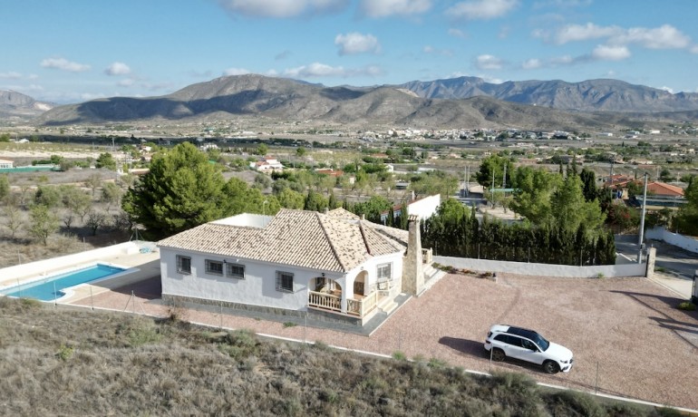 Revente - Villa -
Alicante* - Hondon de los Frailes*