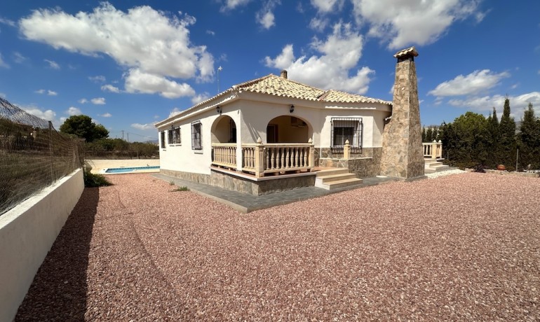 Sale - Villa -
Alicante* - Hondon de los Frailes*