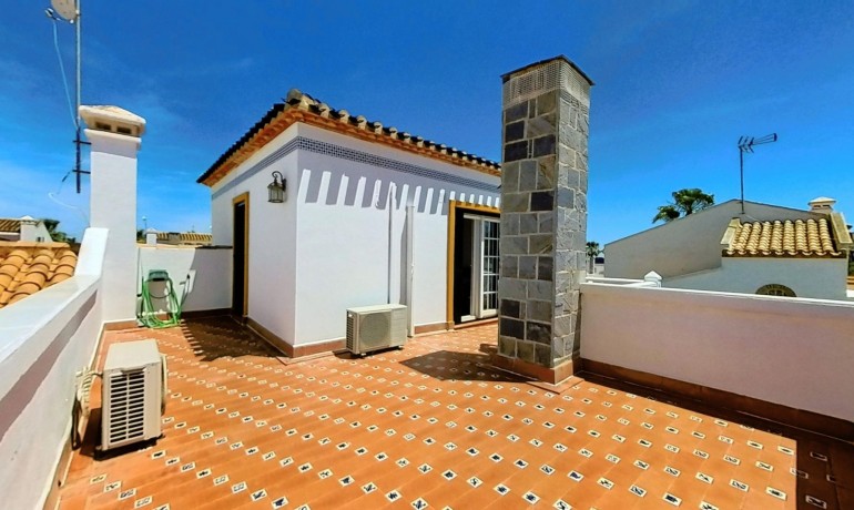 Sale - Villa -
Orihuela Costa* - Los Dolses*