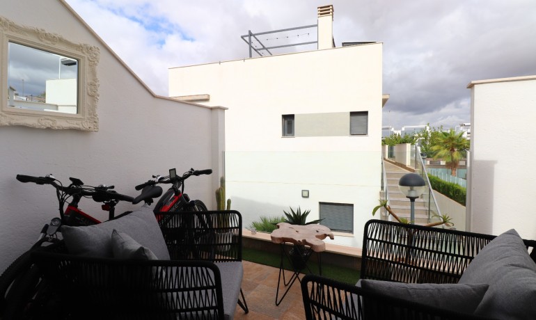 Sale - Apartment / Flat -
Orihuela Costa* - Pilar de la Horadada*