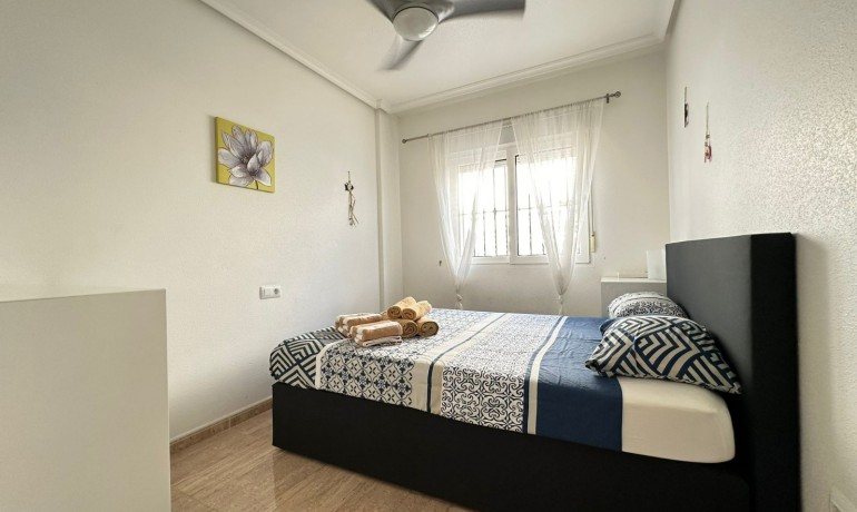 Sale - House -
Orihuela Costa* - Pau 8*