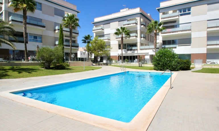 Sale - Apartment / Flat -
Orihuela Costa* - Villamartin*