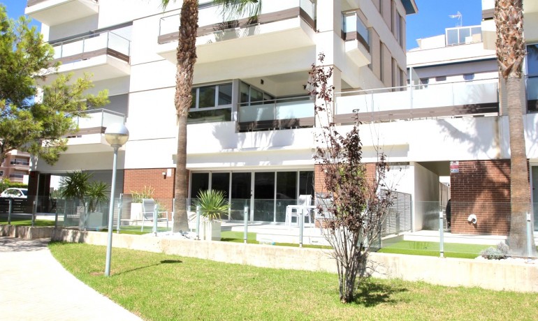 Sale - Apartment / Flat -
Orihuela Costa* - Villamartin*