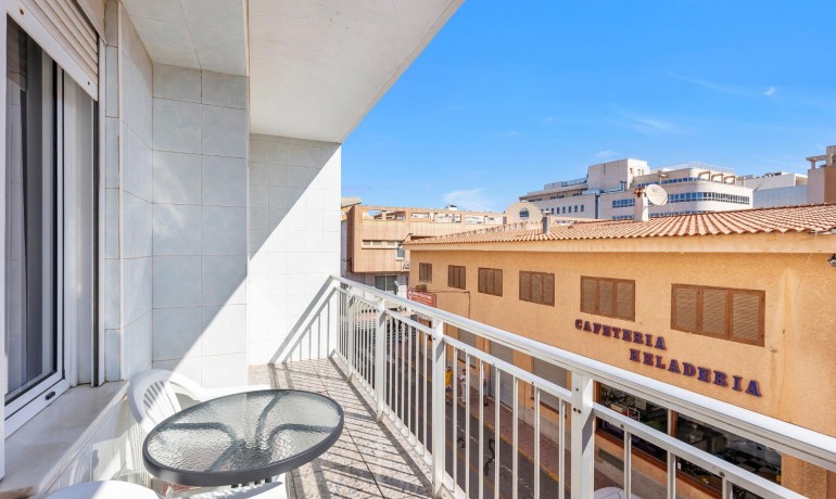 Sale - Apartment / Flat -
Torrevieja* - Las Calas*