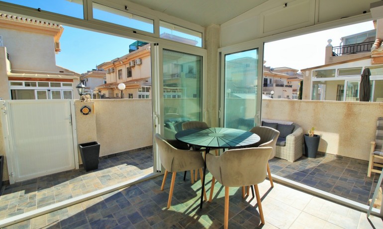 Sale - House -
Orihuela Costa* - Playa Flamenca*