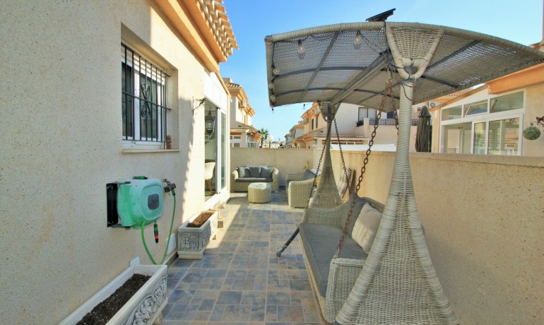 Sale - House -
Orihuela Costa* - Playa Flamenca*