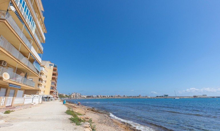 Revente - Appartement / Flat -
Torrevieja* - Playa de los Náufragos*