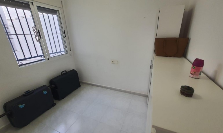 Sale - Apartment / Flat -
Torrevieja* - Las Calas*