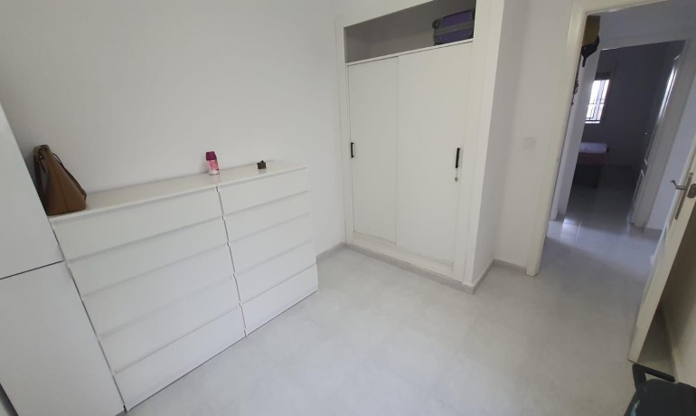 Revente - Appartement / Flat -
Torrevieja* - Las Calas*