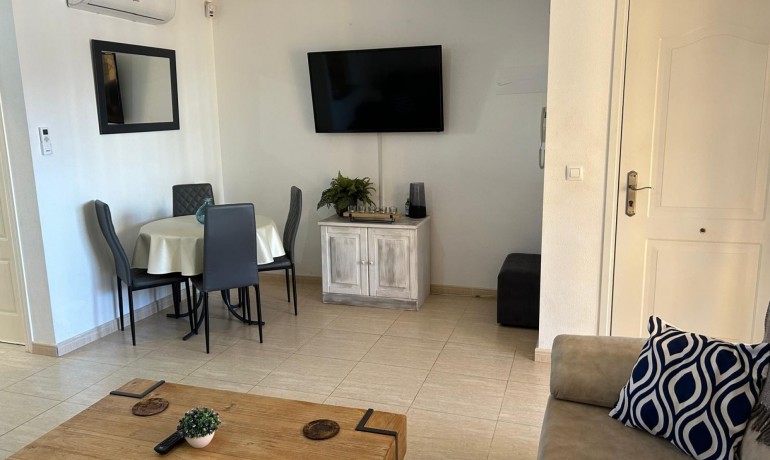 Herverkoop - Appartement / Flat -
Alicante* - Daya Nueva*