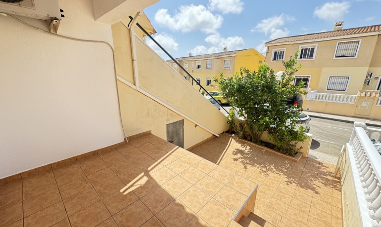 Revente - Appartement / Flat -
Orihuela Costa* - Villamartin*