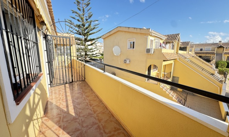 Revente - Appartement / Flat -
Orihuela Costa* - Villamartin*