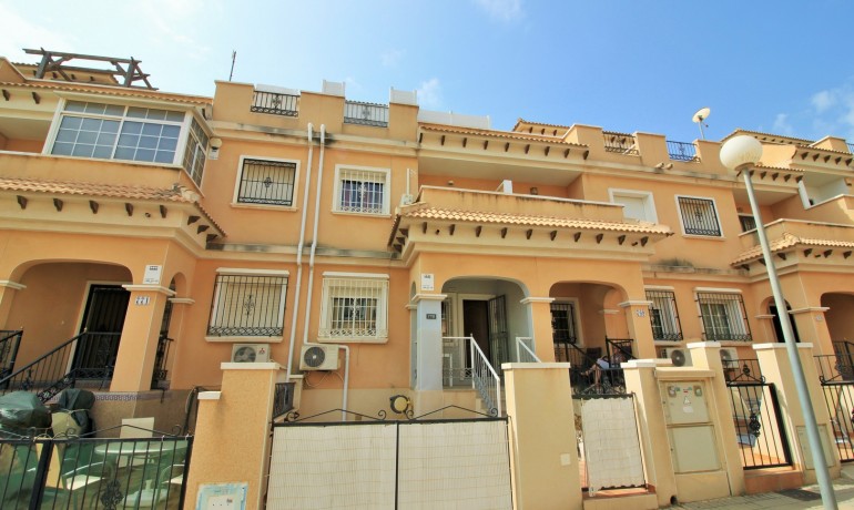 Herverkoop - Huis -
Orihuela Costa* - Villamartin*