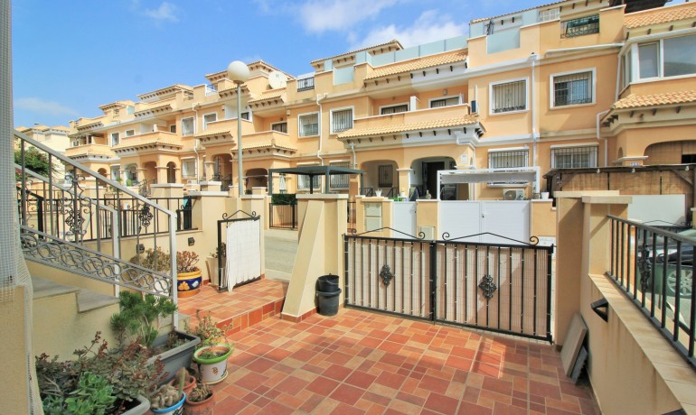 Herverkoop - Huis -
Orihuela Costa* - Villamartin*