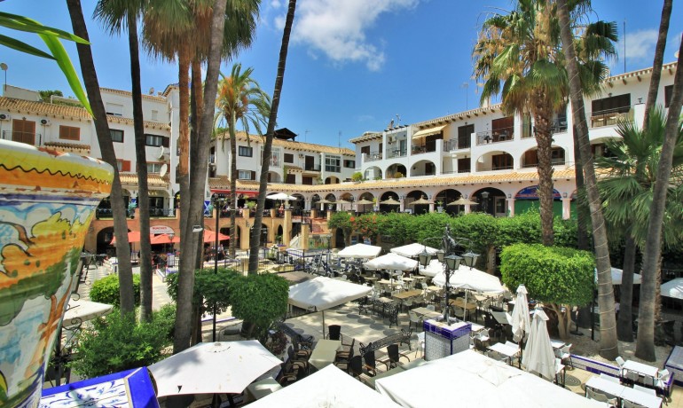 Herverkoop - Huis -
Orihuela Costa* - Villamartin*