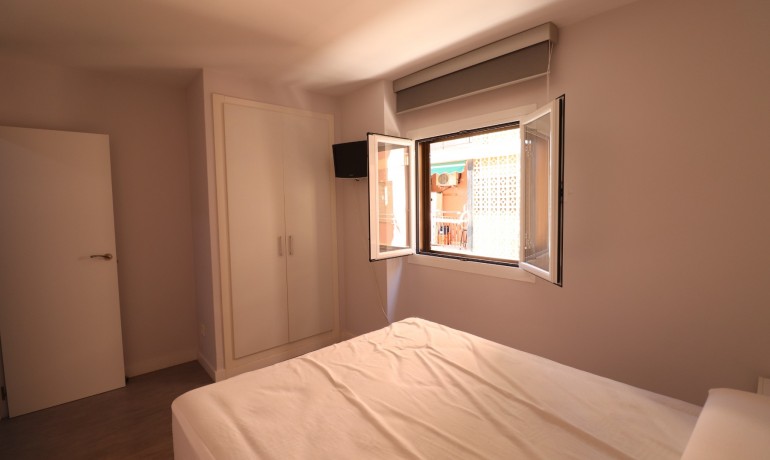 Revente - Appartement / Flat -
Torrevieja* - Playa del Cura*