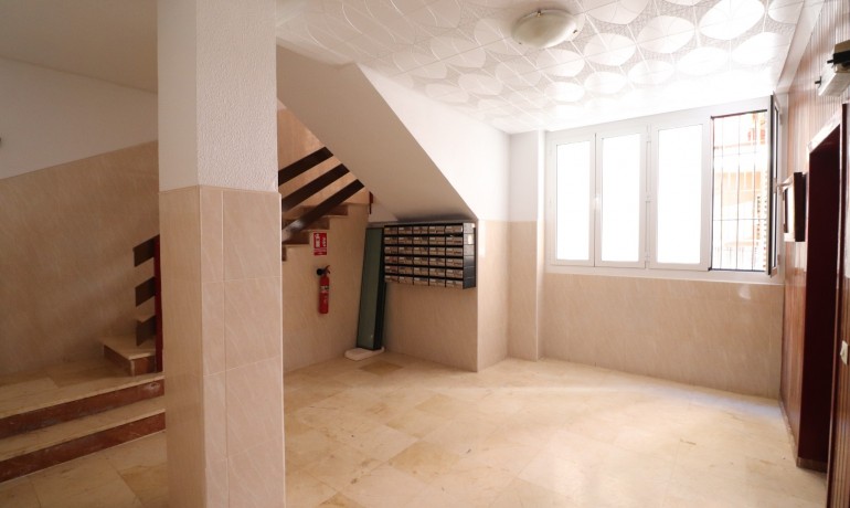 Revente - Appartement / Flat -
Torrevieja* - Playa del Cura*