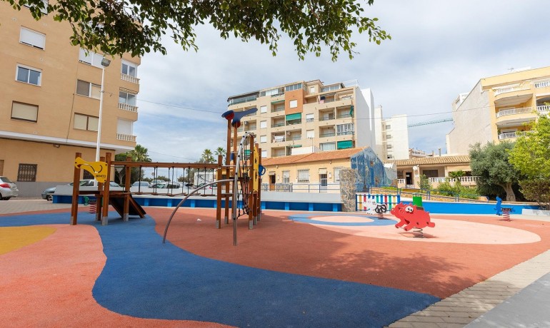 Revente - Appartement / Flat -
Torrevieja* - La Mata*