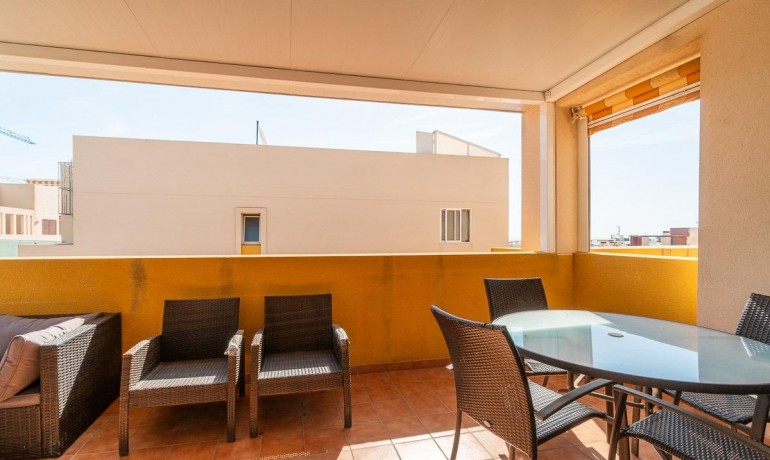 Herverkoop - Penthouse -
Orihuela Costa* - Playa Flamenca*