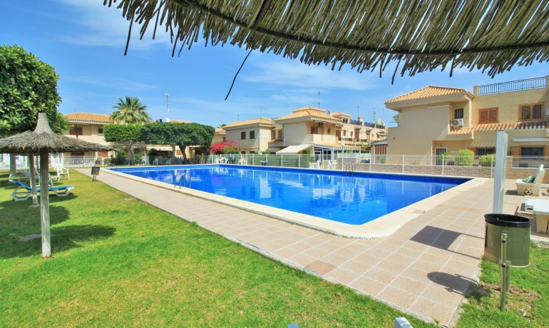 Sale - Apartment / Flat -
Orihuela Costa* - Playa Flamenca*