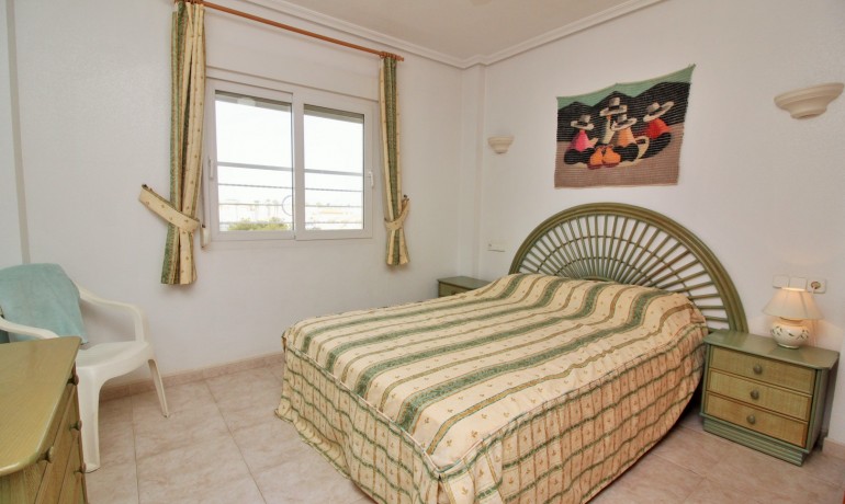 Sale - Apartment / Flat -
Orihuela Costa* - Playa Flamenca*