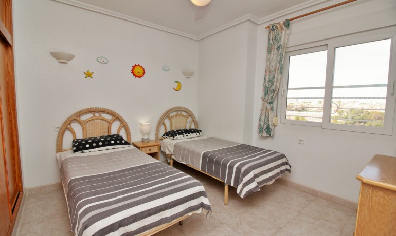 Sale - Apartment / Flat -
Orihuela Costa* - Playa Flamenca*