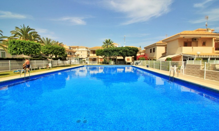 Sale - Apartment / Flat -
Orihuela Costa* - Playa Flamenca*