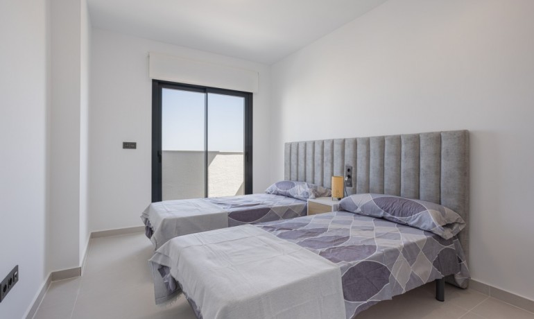 Sale - Apartment / Flat -
Guardamar del Segura* - El Raso*