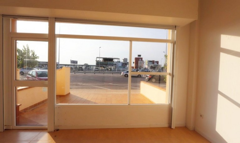 Revente - Commercial -
Orihuela Costa* - Agua Marina