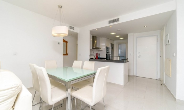 Sale - Apartment / Flat -
Torrevieja* - Punta prima