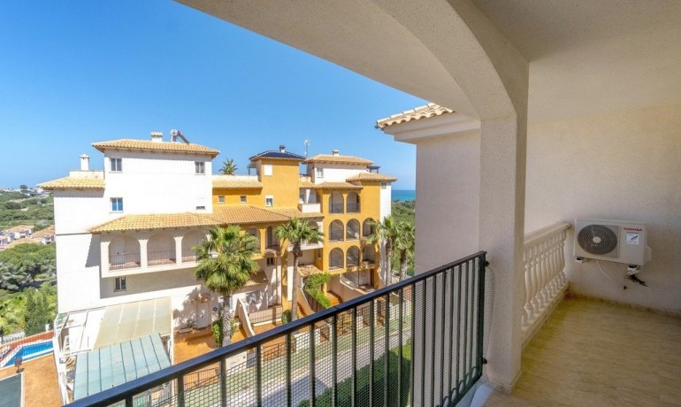 Sale - Apartment / Flat -
Orihuela Costa - Campoamor