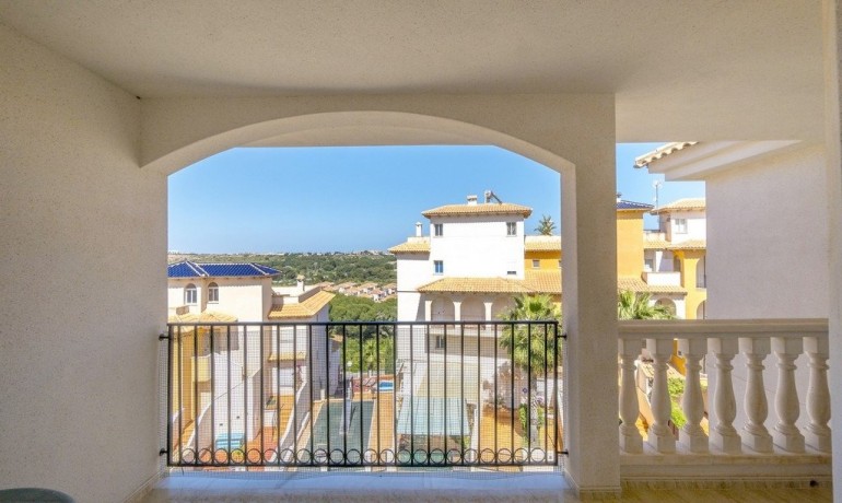 Revente - Appartement / Flat -
Orihuela Costa - Campoamor