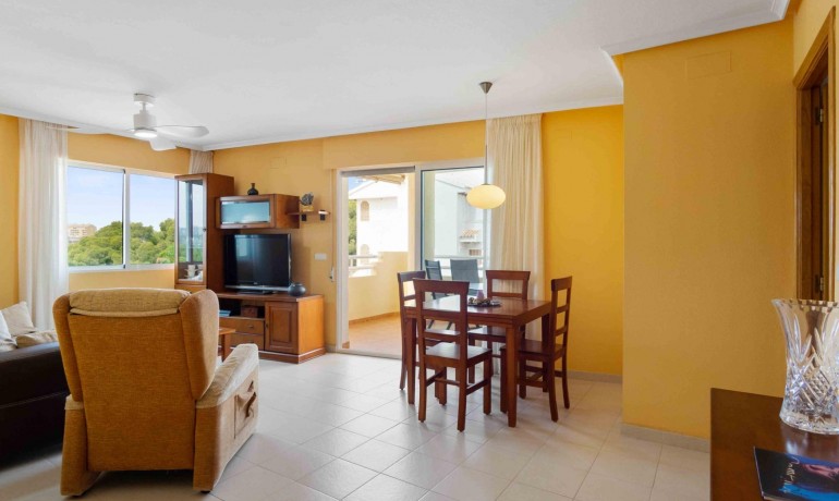 Sale - Apartment / Flat -
Orihuela Costa* - Campoamor