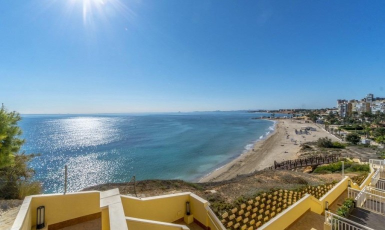 Sale - Apartment / Flat -
Orihuela Costa - Campoamor